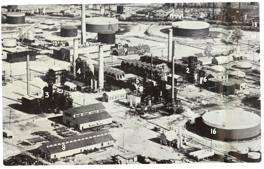 Aerial view of Lion's refinery